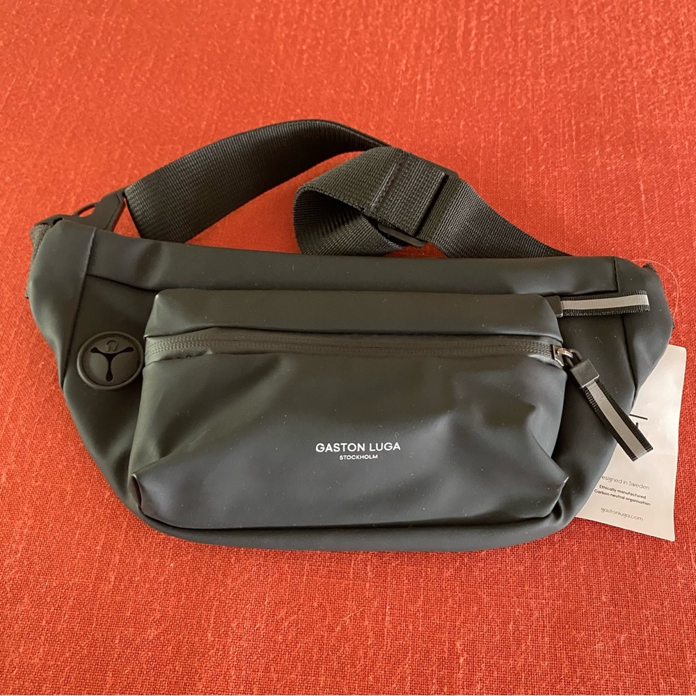 NEW! GASTON LUGA Black Spläsh Hip Fanny Pack Crossbody Bag Fannypack - Picture 2 of 12